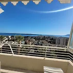 Apartmán The Horizon - Sea View & Peaceful Retreat