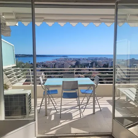 شقة The Horizon - Sea View & Peaceful Retreat *